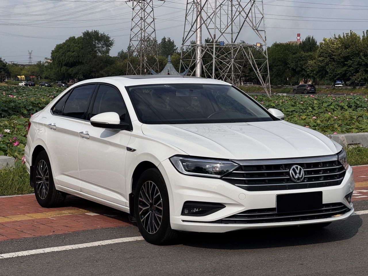 Sagitar 2021 200TSI DSG Comfort Connected photo 3