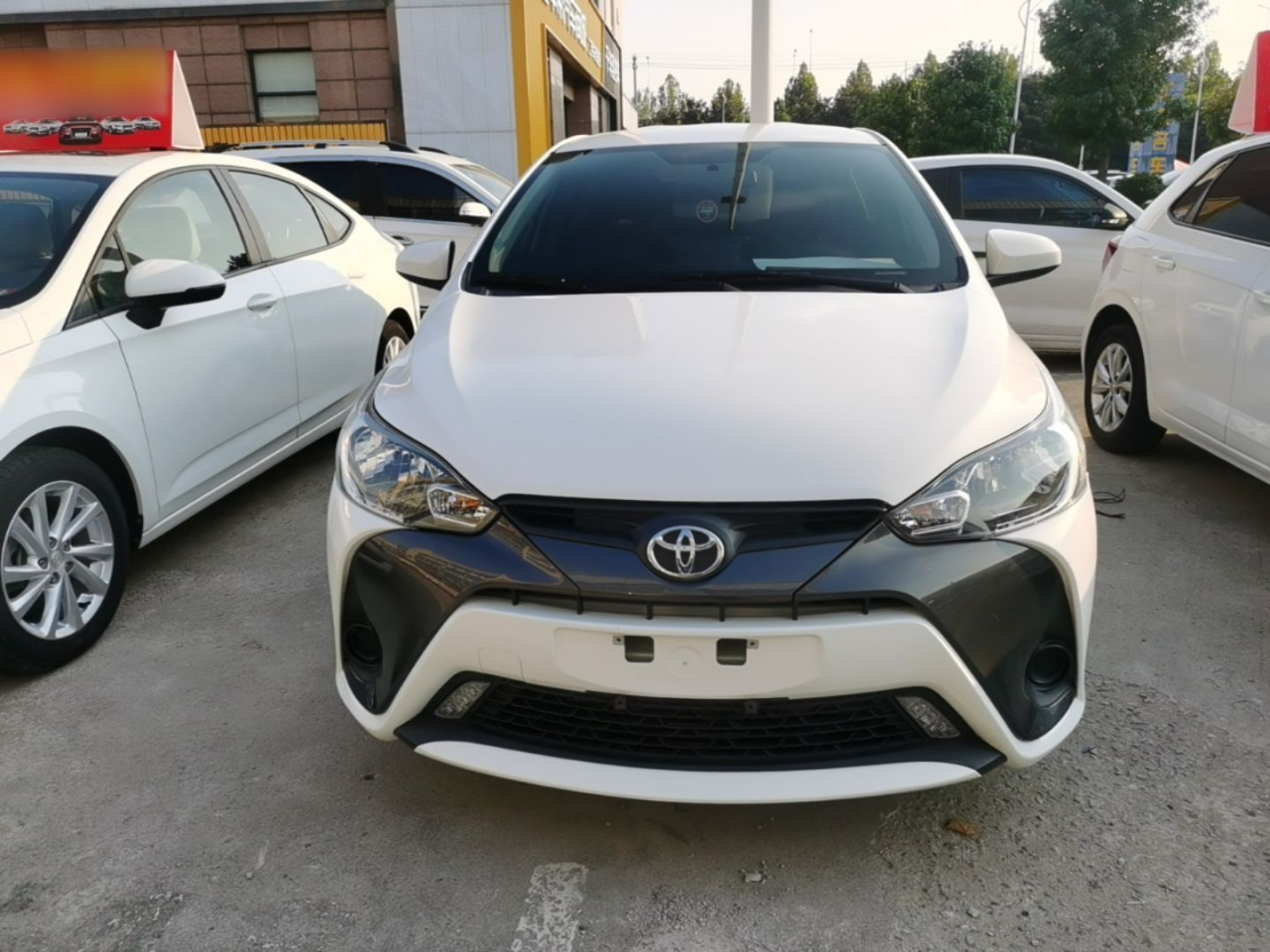 YARiS L 2022 1.5L CVT Leading PLUS photo 2