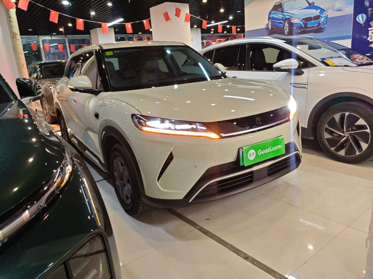 Yuan UP 2025 ADAS 401KM photo 5