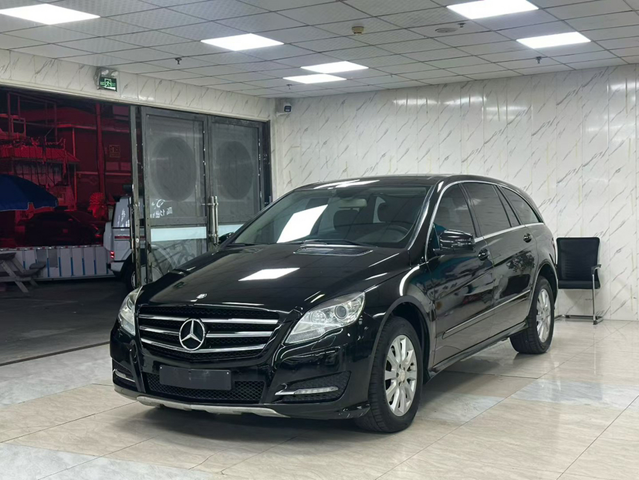 R-Class 2017 R 320 4MATIC Business Edition