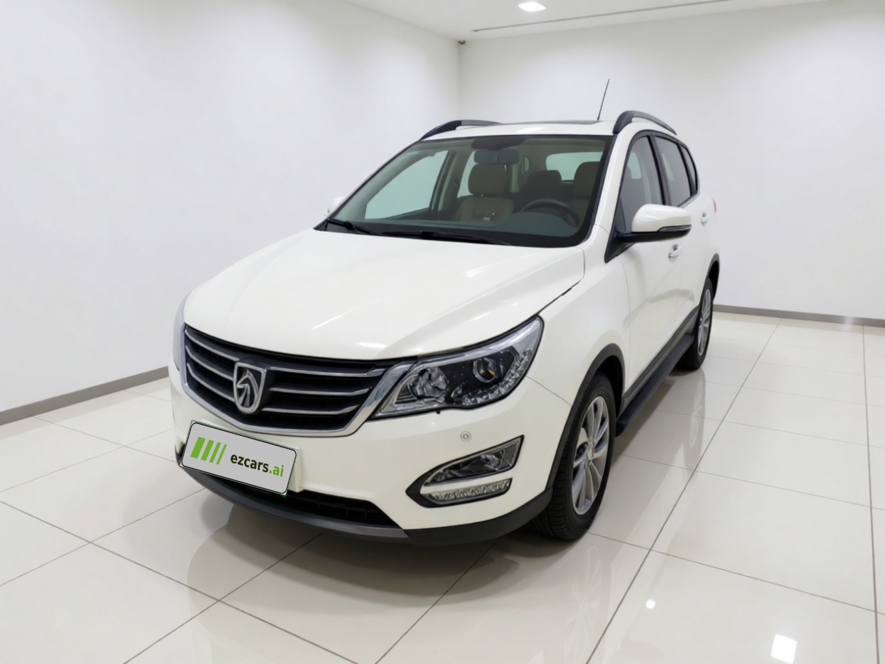 560 2015 1.8L MT Luxury