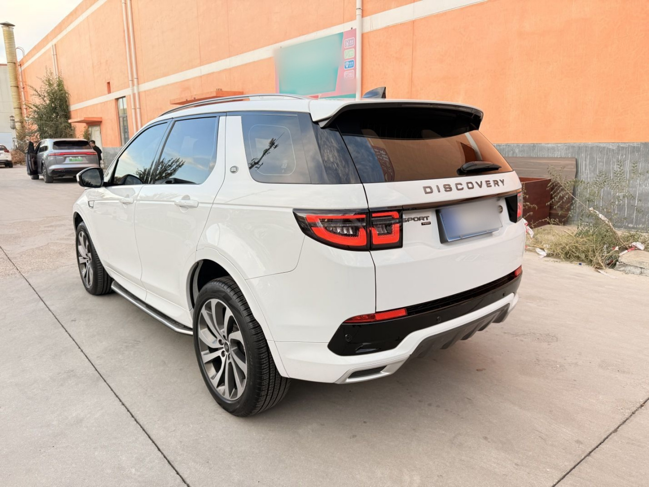 Discovery Sport 2022 249PS R-Dynamic S Performance 5-Seater photo 4