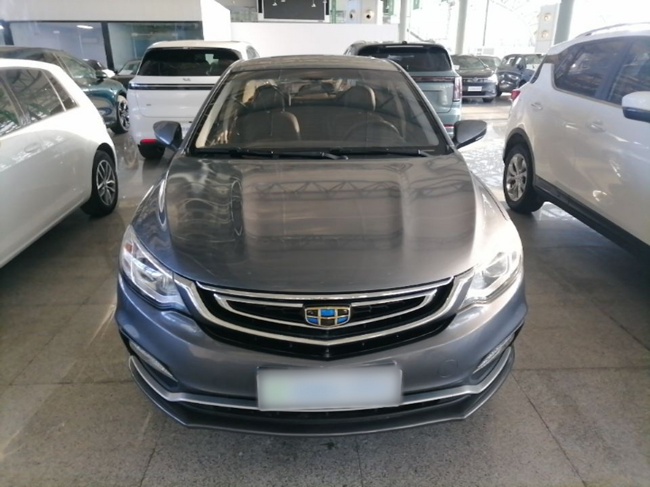 Vision 2018 1.5L AT Premium photo 2