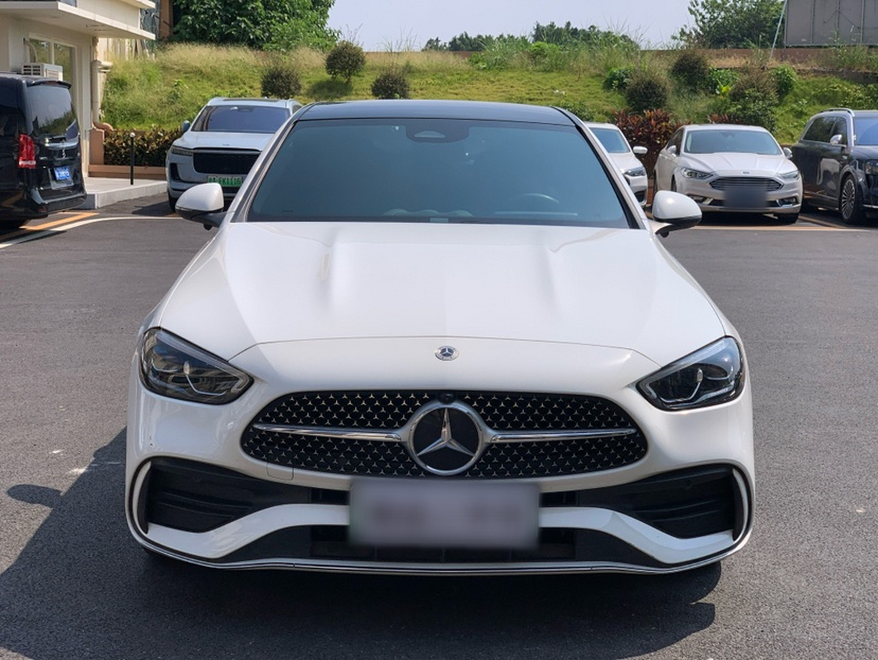 C-Class EV 2023 Facelift C 350 eL photo 2