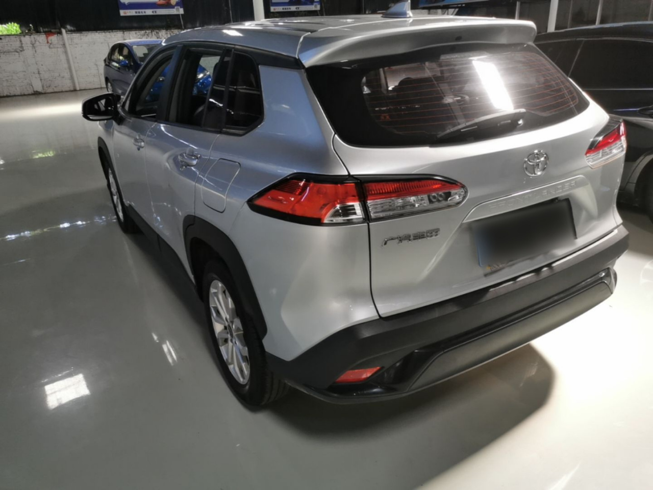 Frontlander 2023 2.0L CVT Elite photo 4