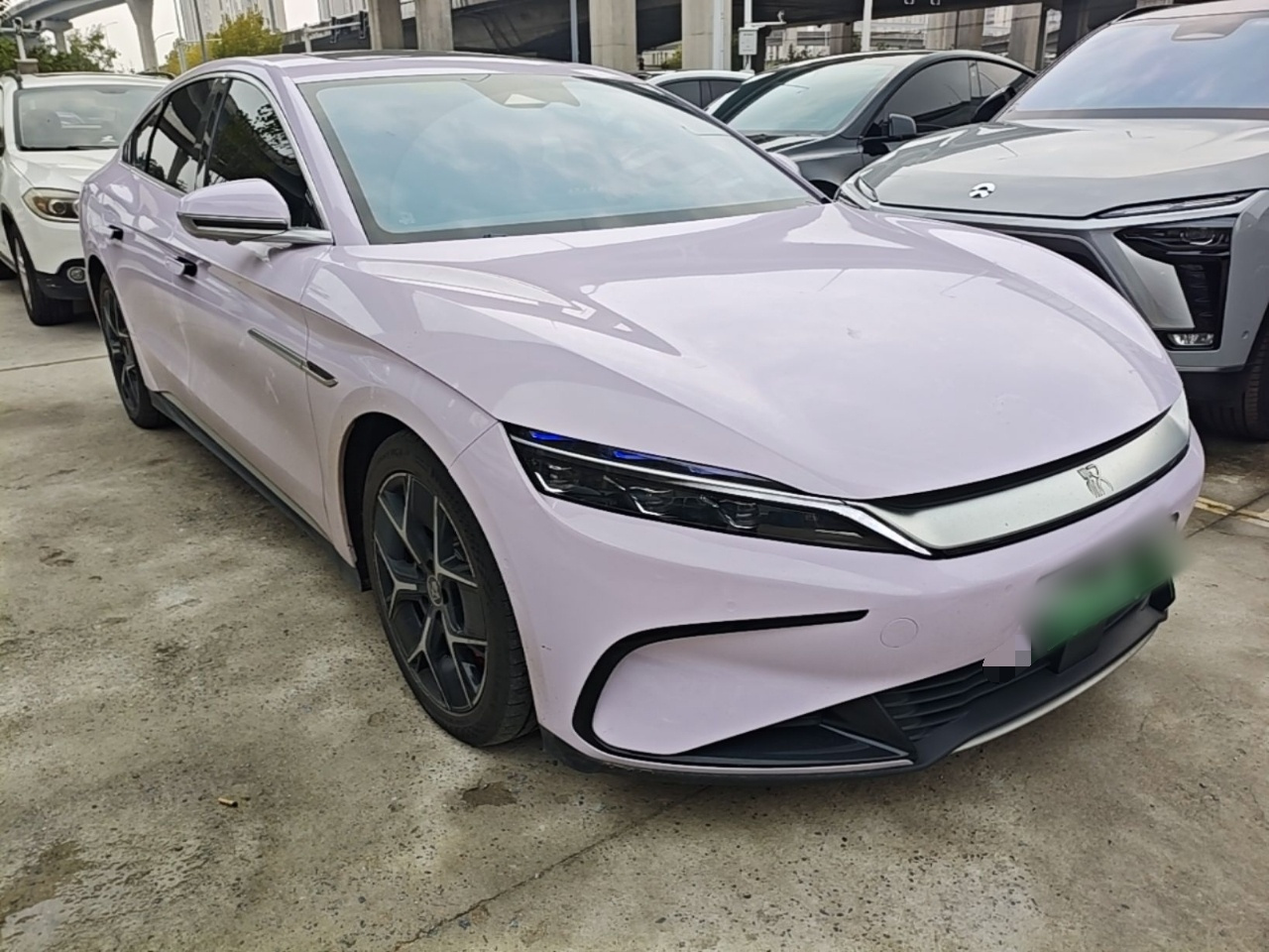 Han 2022 EV Founder 715KM FWD Flagship photo 5