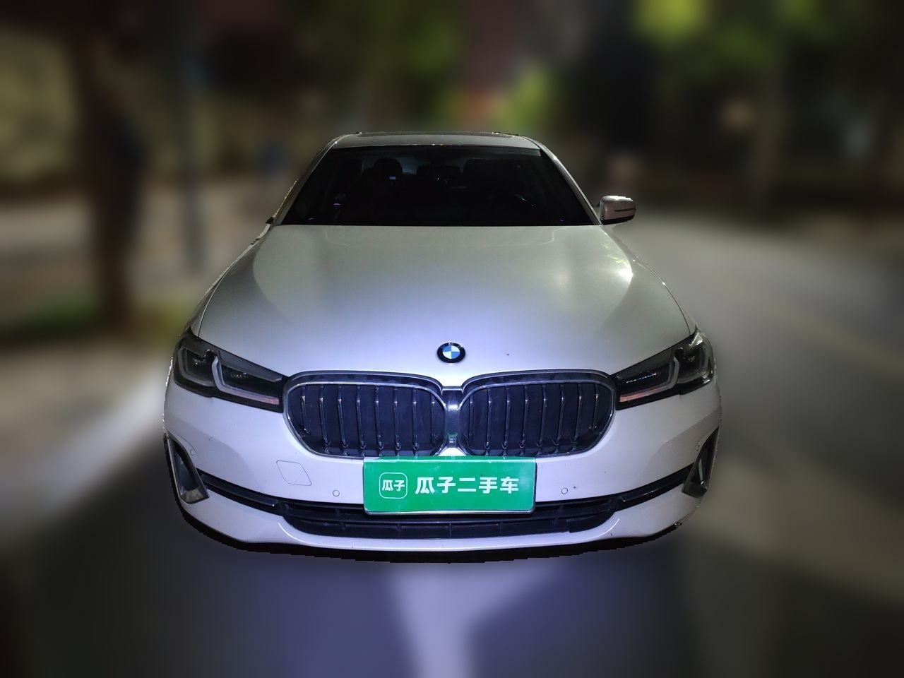 5 Series 2022 Facelift 525Li Luxury photo 2