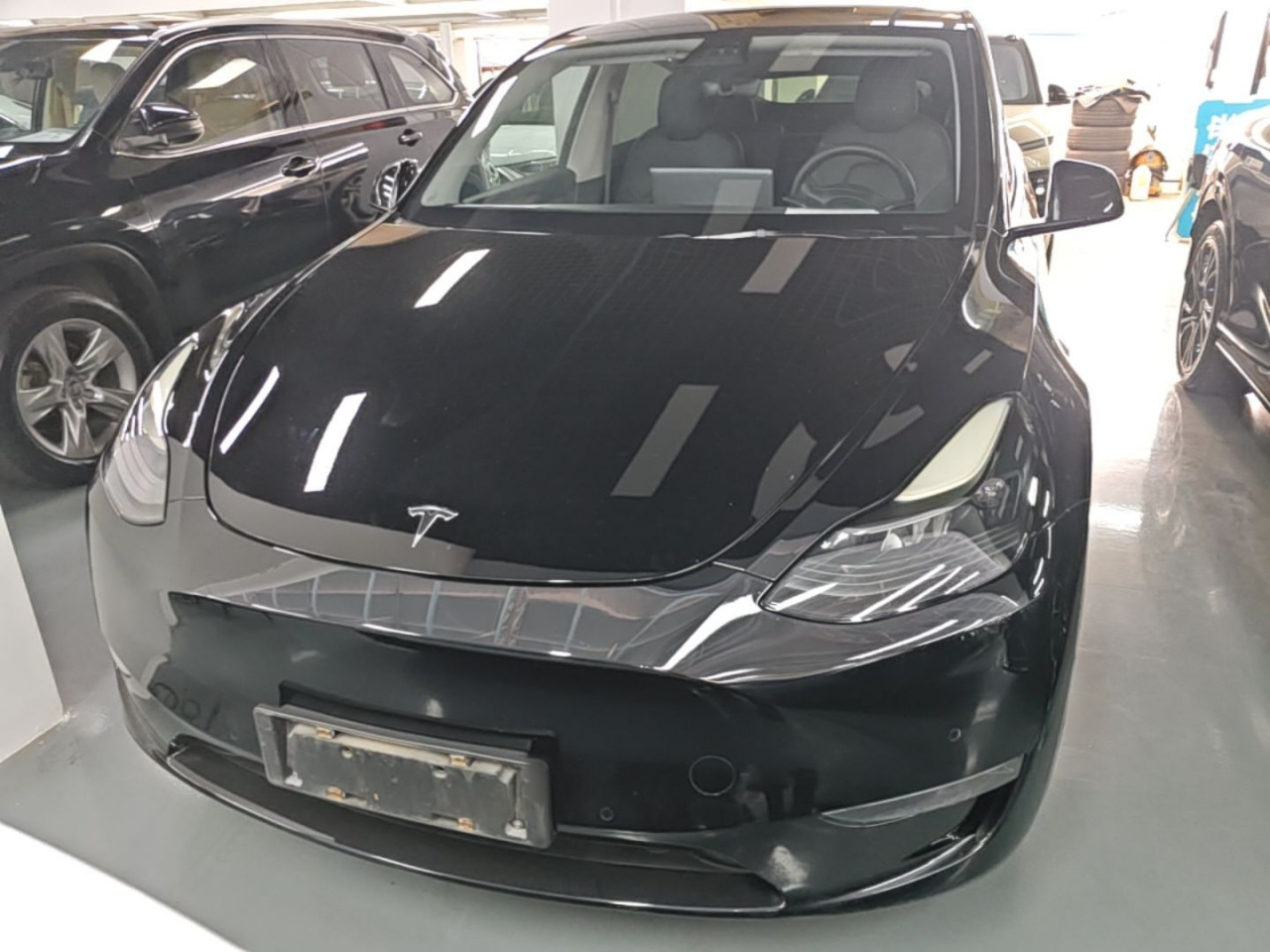 Model Y 2021 Long Range AWD photo 2