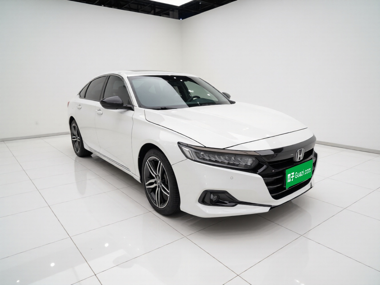 Accord 2022 260TURBO Phantom Night Premium photo 3