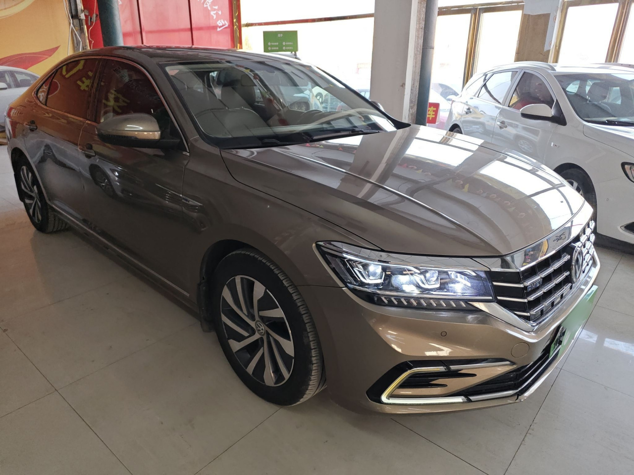Passat EV 2019 430PHEV Hybrid Luxury photo 3