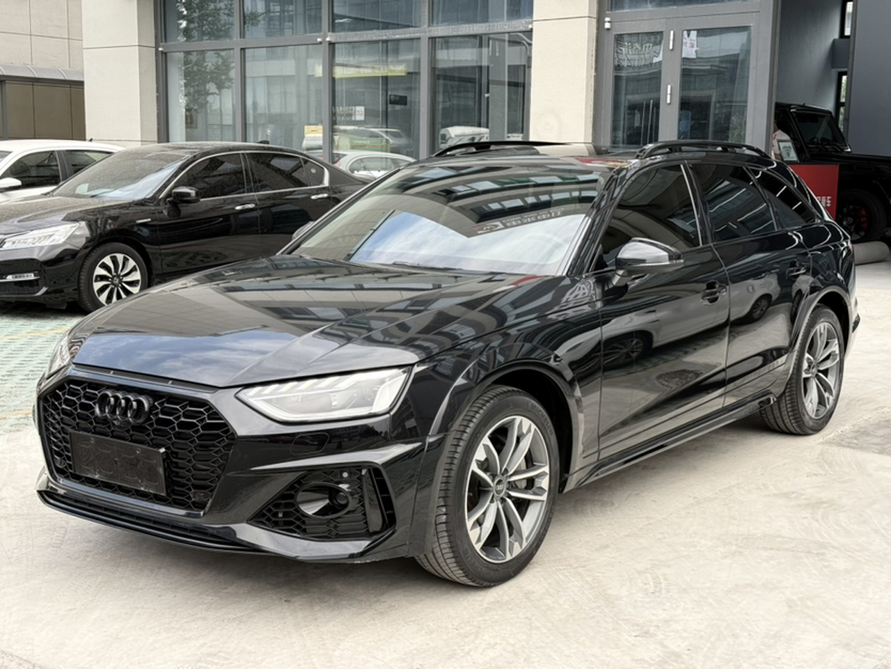 A4 Imported 2021 allroad quattro Explorer