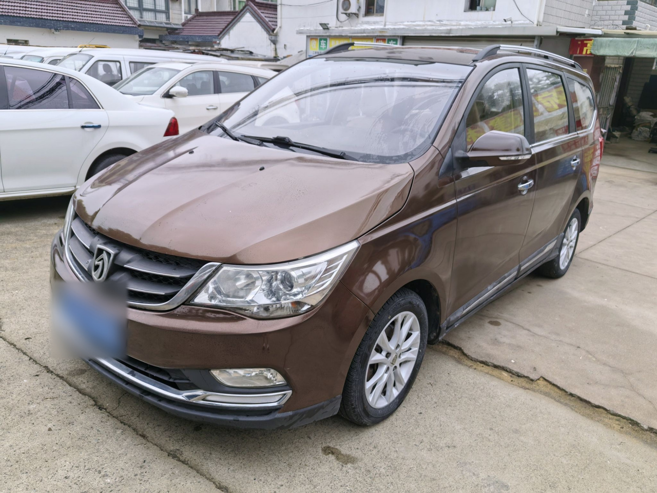 730 2016 1.5L MT Comfort 7-Seater China V