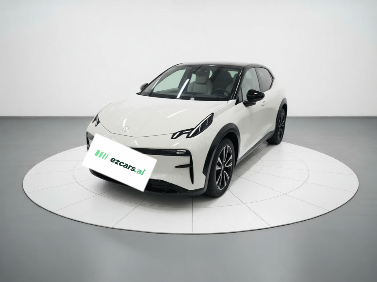 X 2025 4-Seater RWD