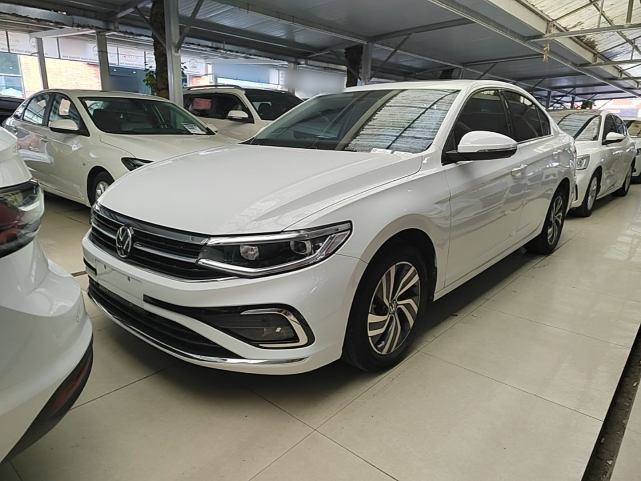 Bora 2023 200TSI DSG