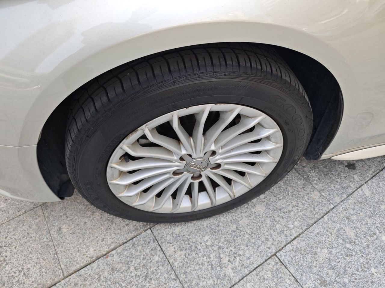 A4L 2015 35 TFSI AT Comfort photo 3