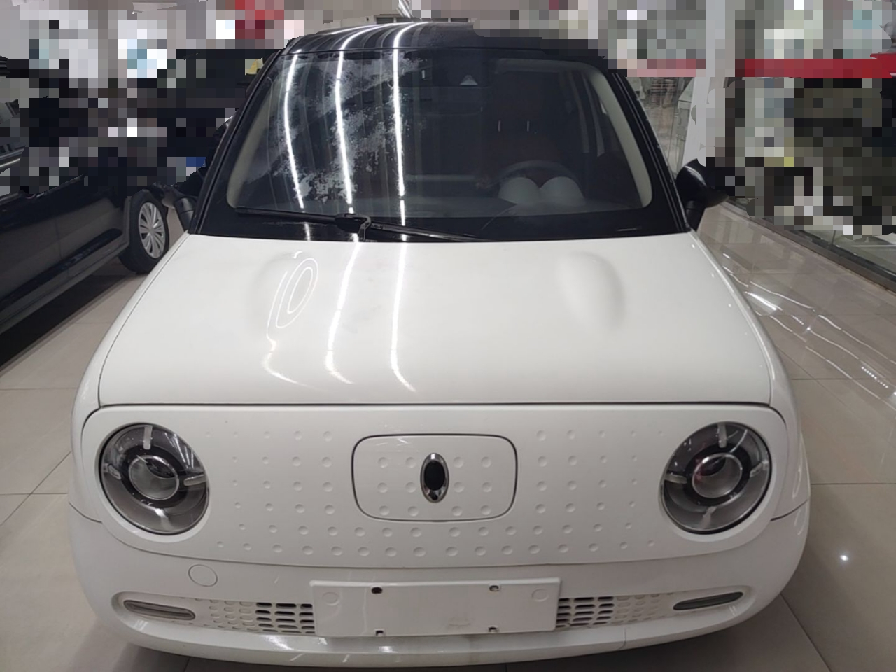 2021 351km Luxury photo 2