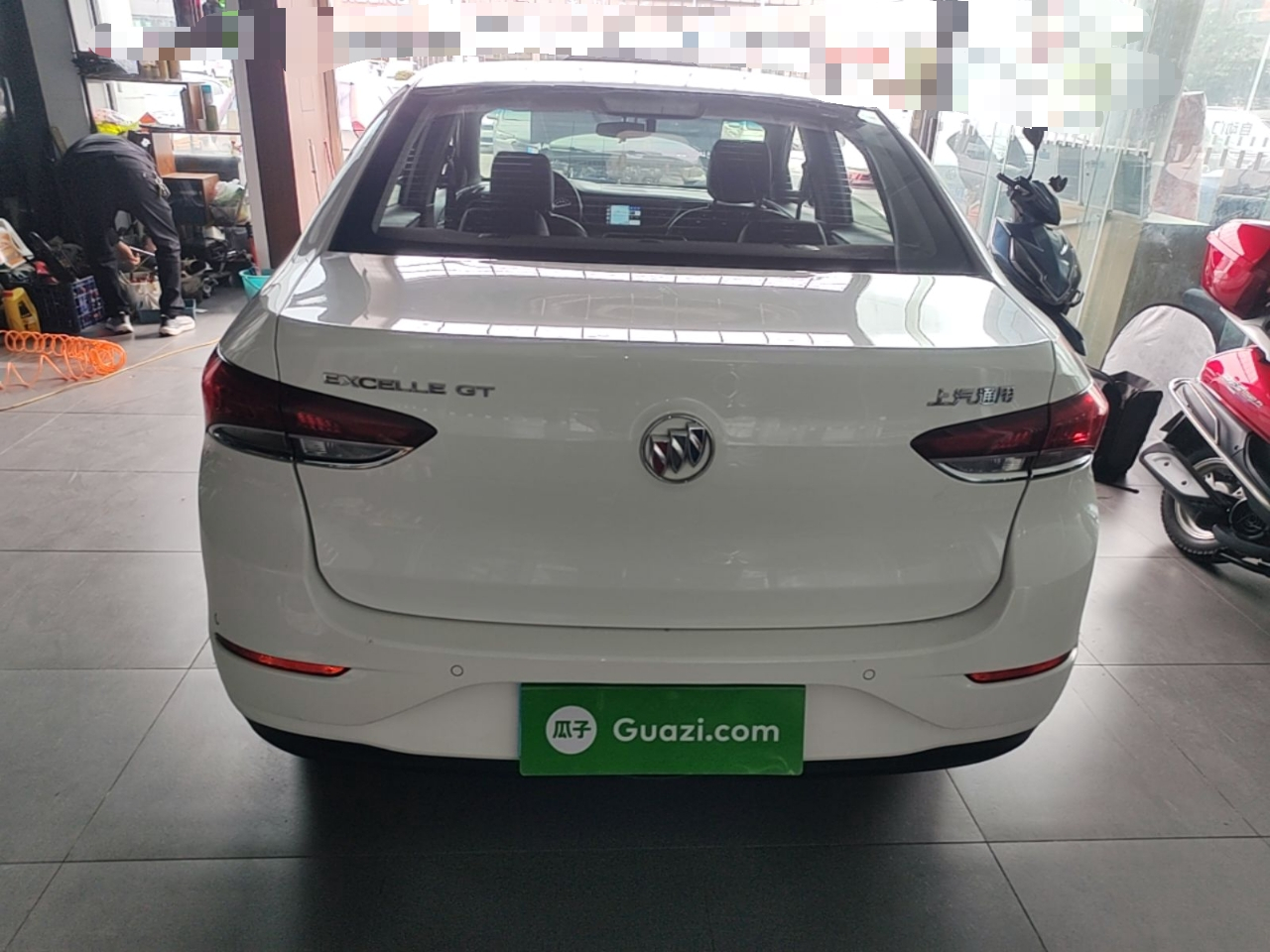Excelle 2021 Facelift Classic 1.5L AT Elite photo 5
