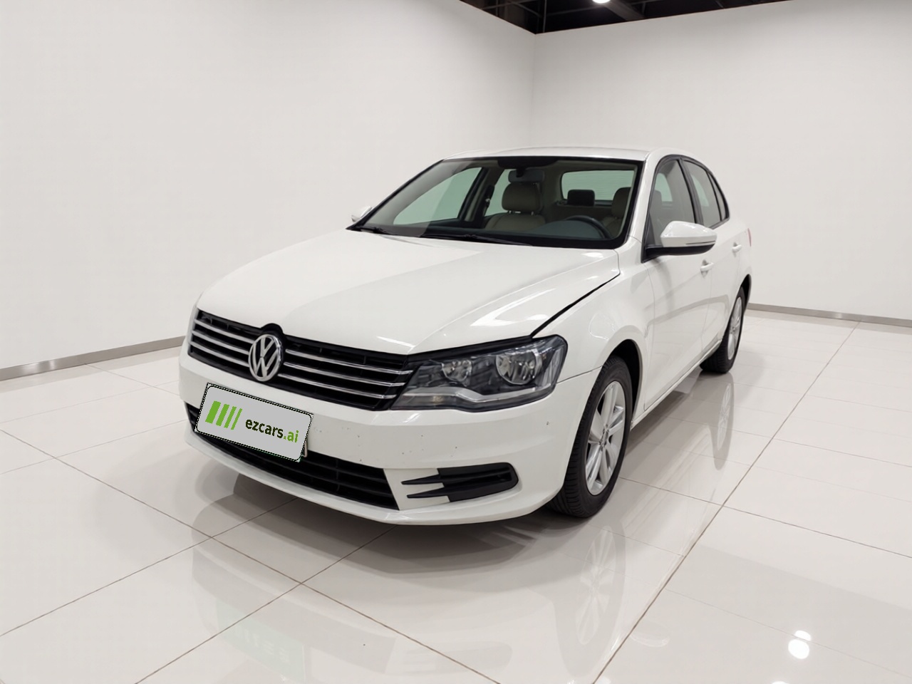 Bora 2014 1.6L MT Fashion