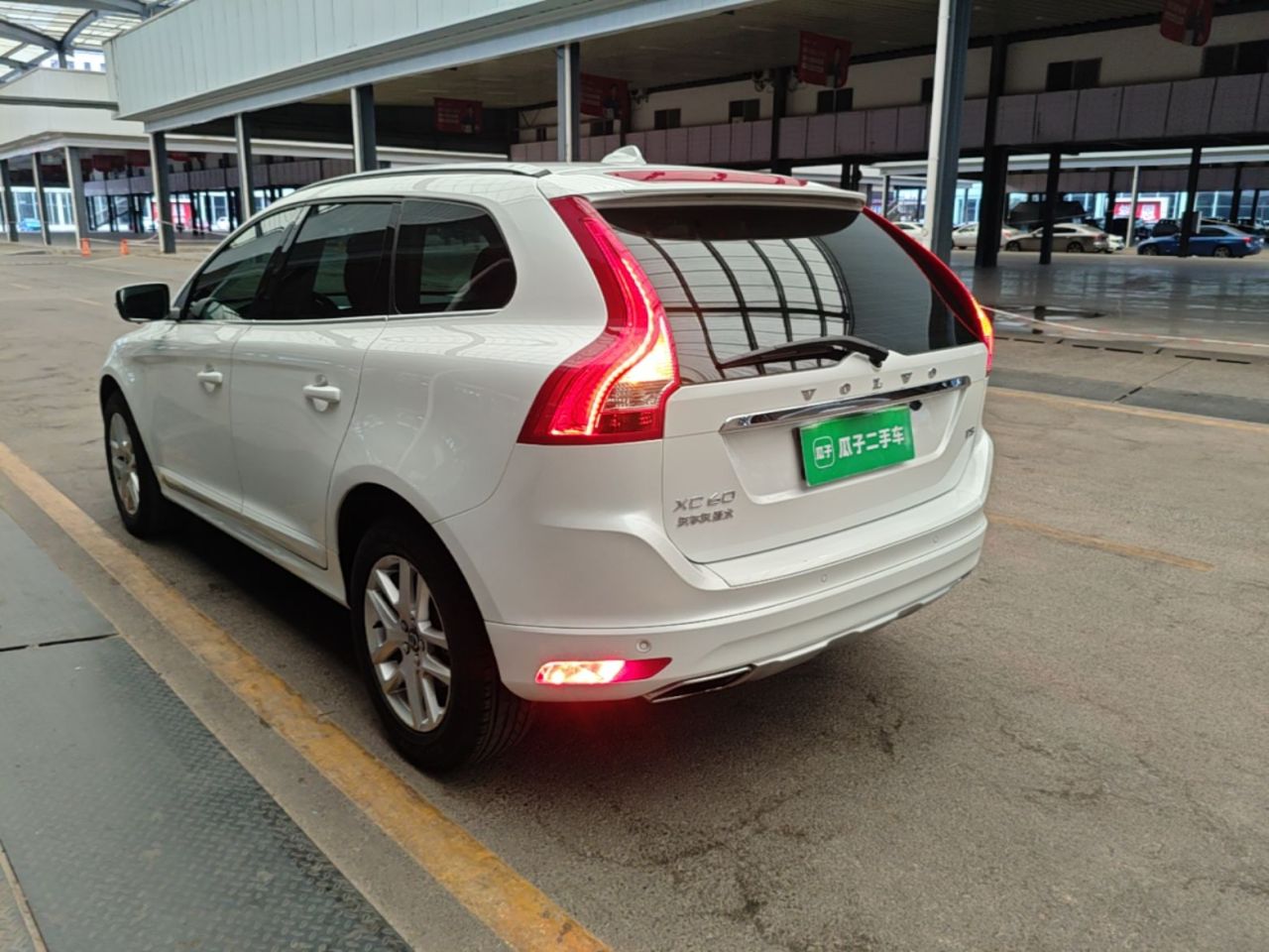 XC60 2017 T5 photo 4