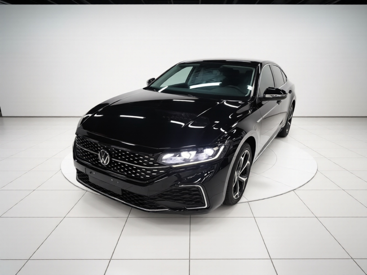 Passat 2023 Facelift 330TSI Elite