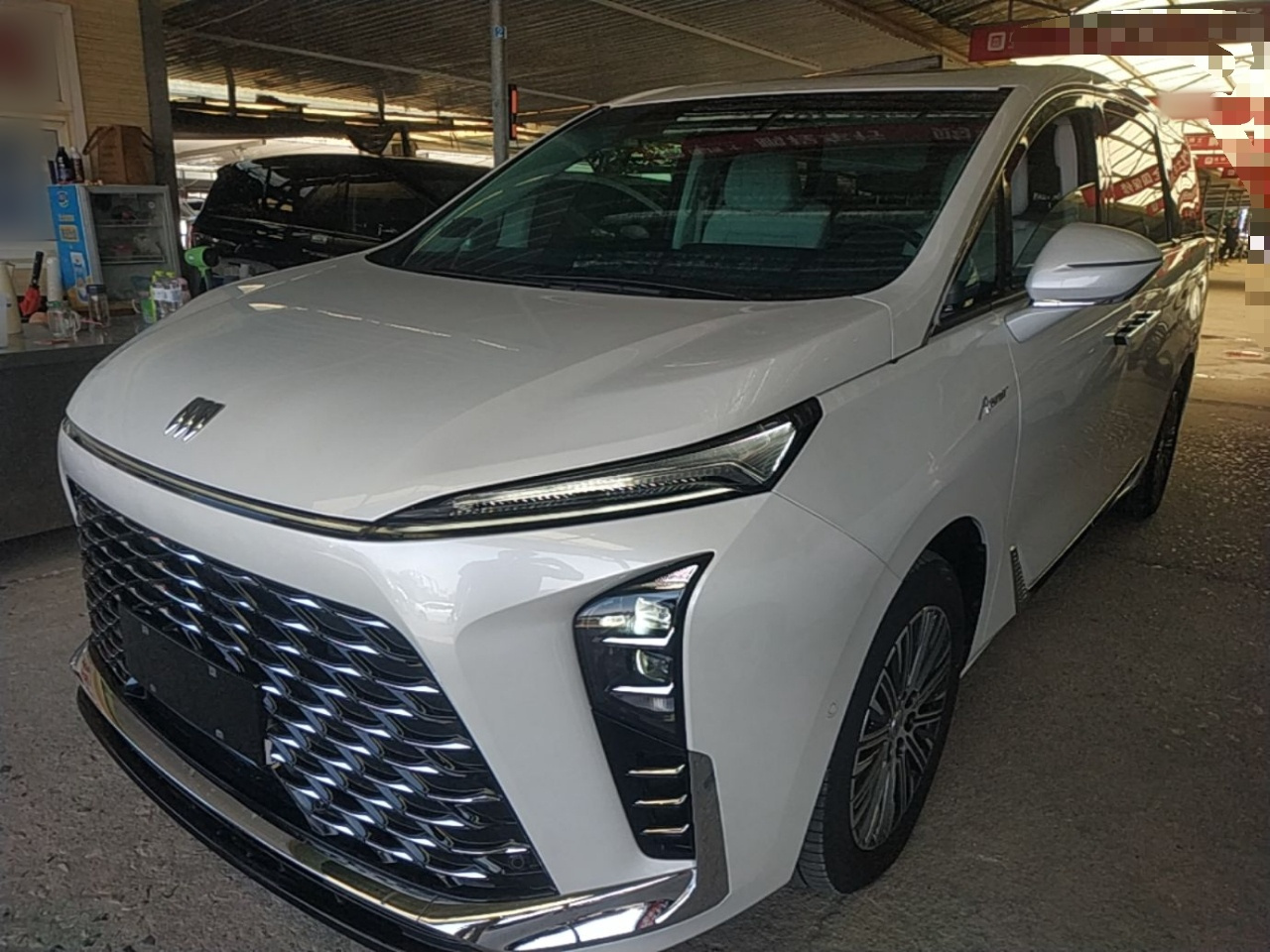 GL8 EV 2024 7-Seater