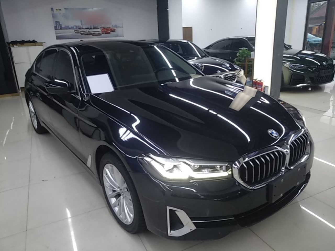 5 Series 2022 Facelift 525Li Luxury photo 3