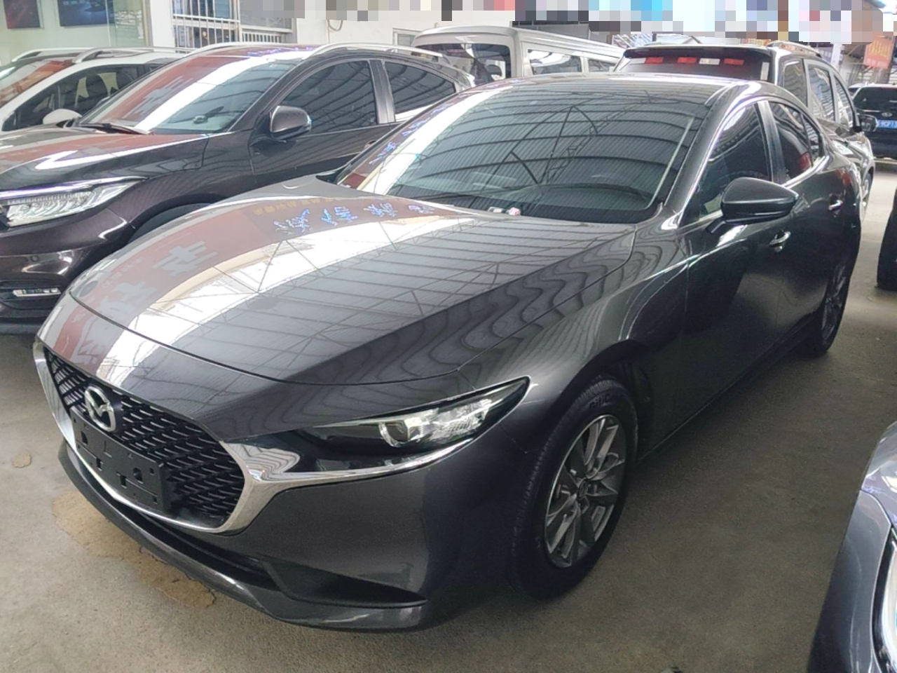 3 Axela 2020 1.5L AT