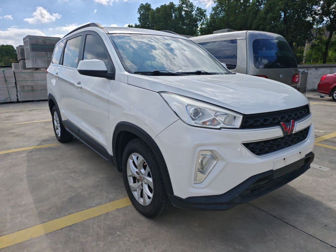 Wuling Hongguang S3 2018 1.5L MT Comfort China V photo 3