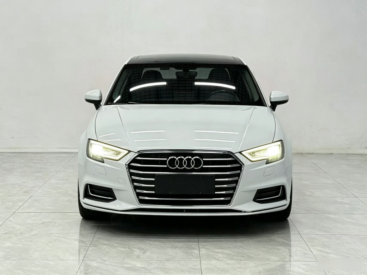 A3 2017 Limousine 35 TFSI photo 2