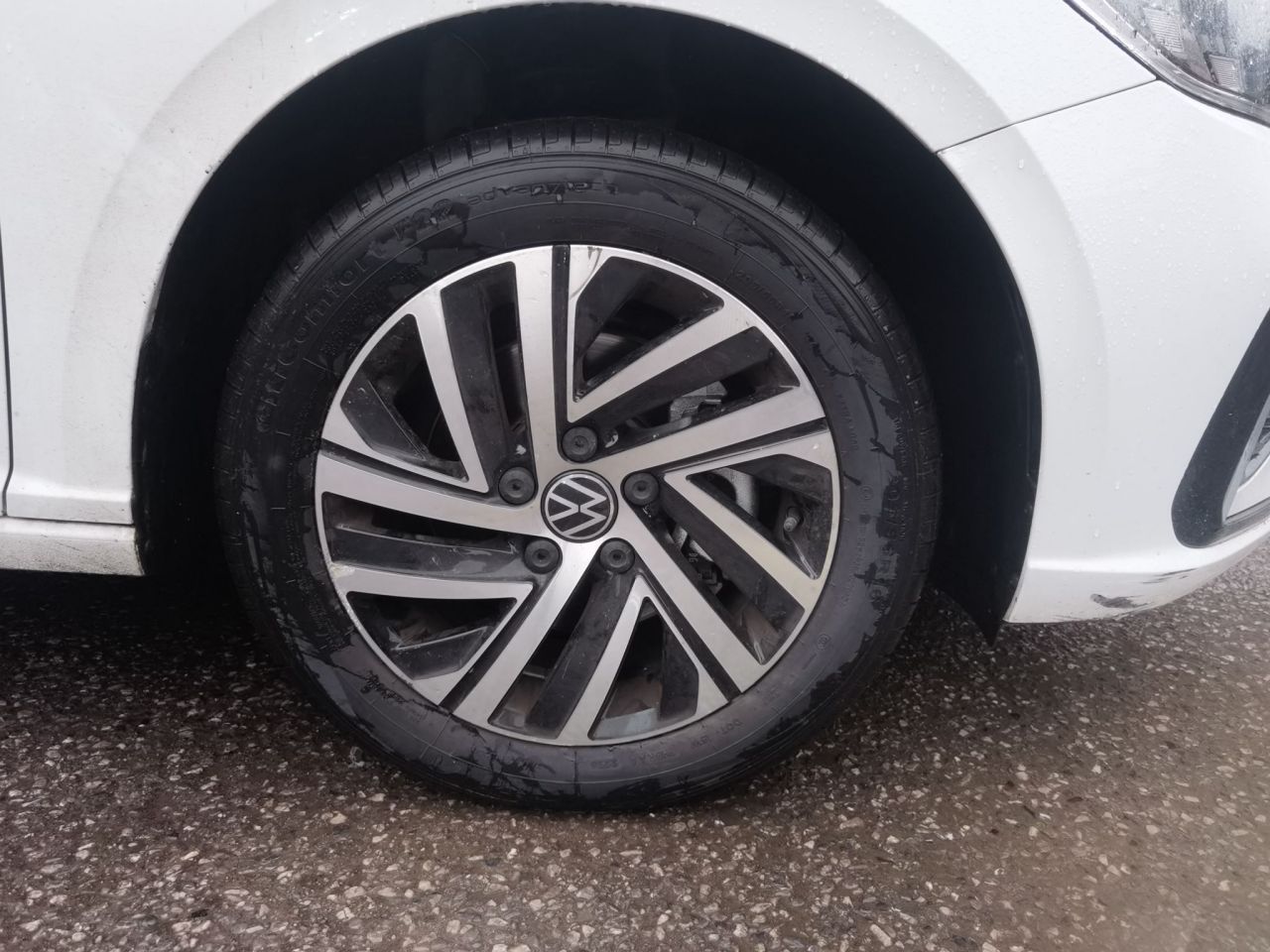 Lavida 2026 300TSI DSG Leading photo 5