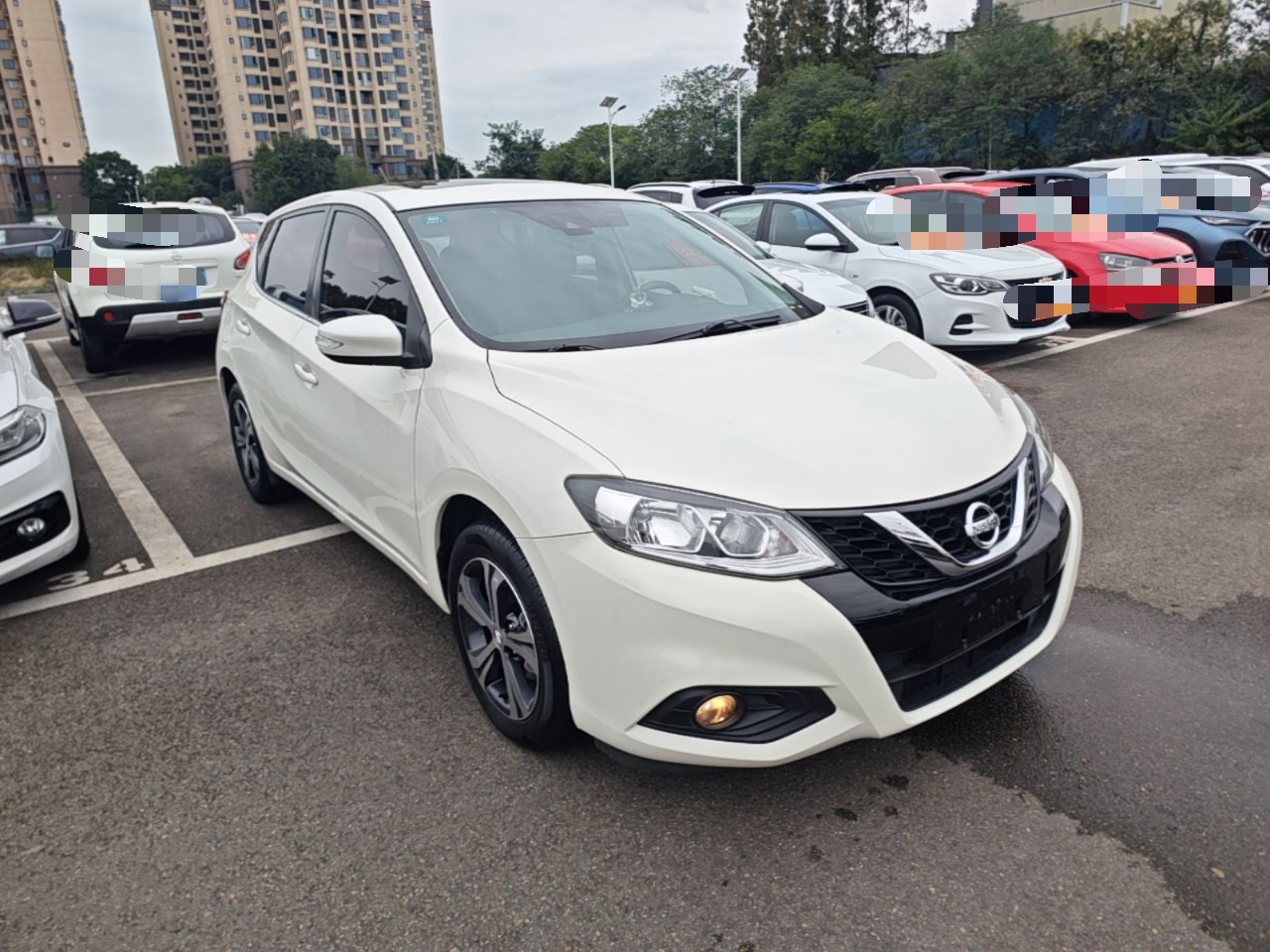 Tiida 2019 1.6L CVT China VI photo 3