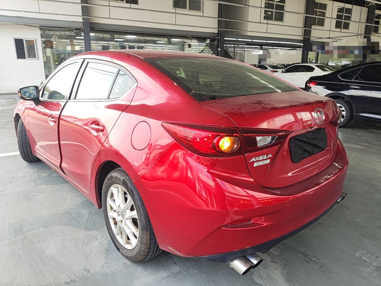 3 Axela 2014 Sedan 1.5L AT Comfort photo 4