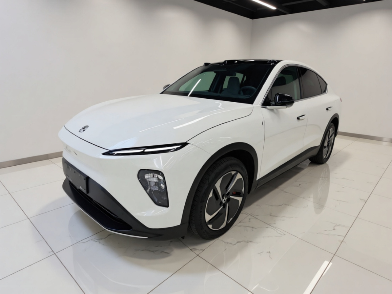 EC7 2023 75kWh