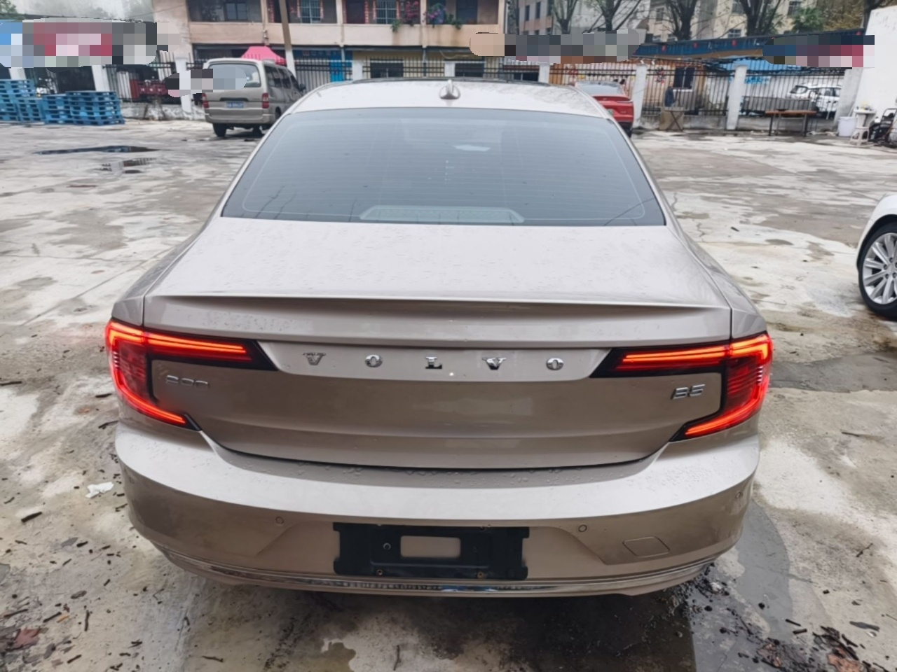 S90 2023 B5 Luxury photo 3