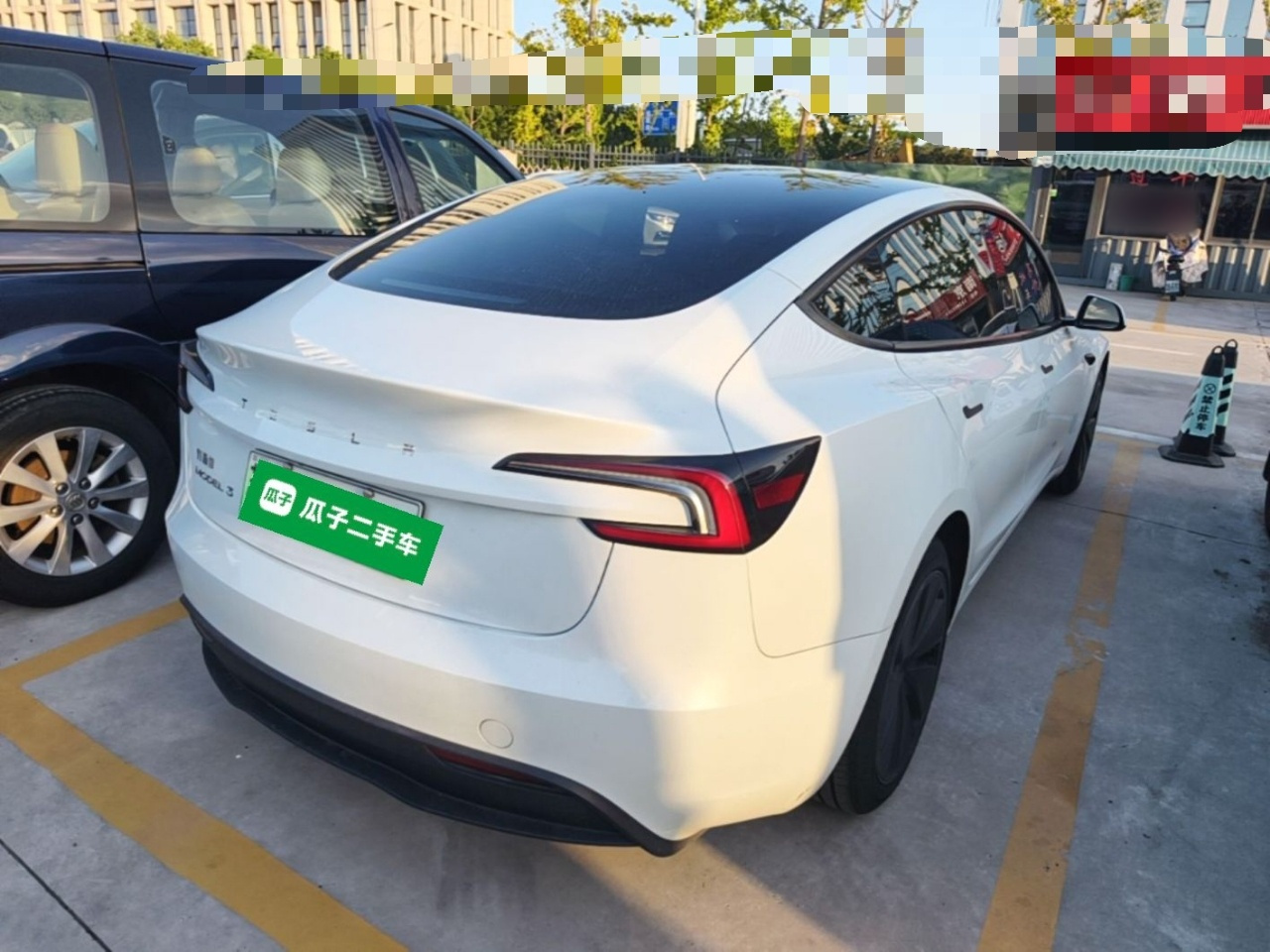 Model 3 2023 RWD photo 4
