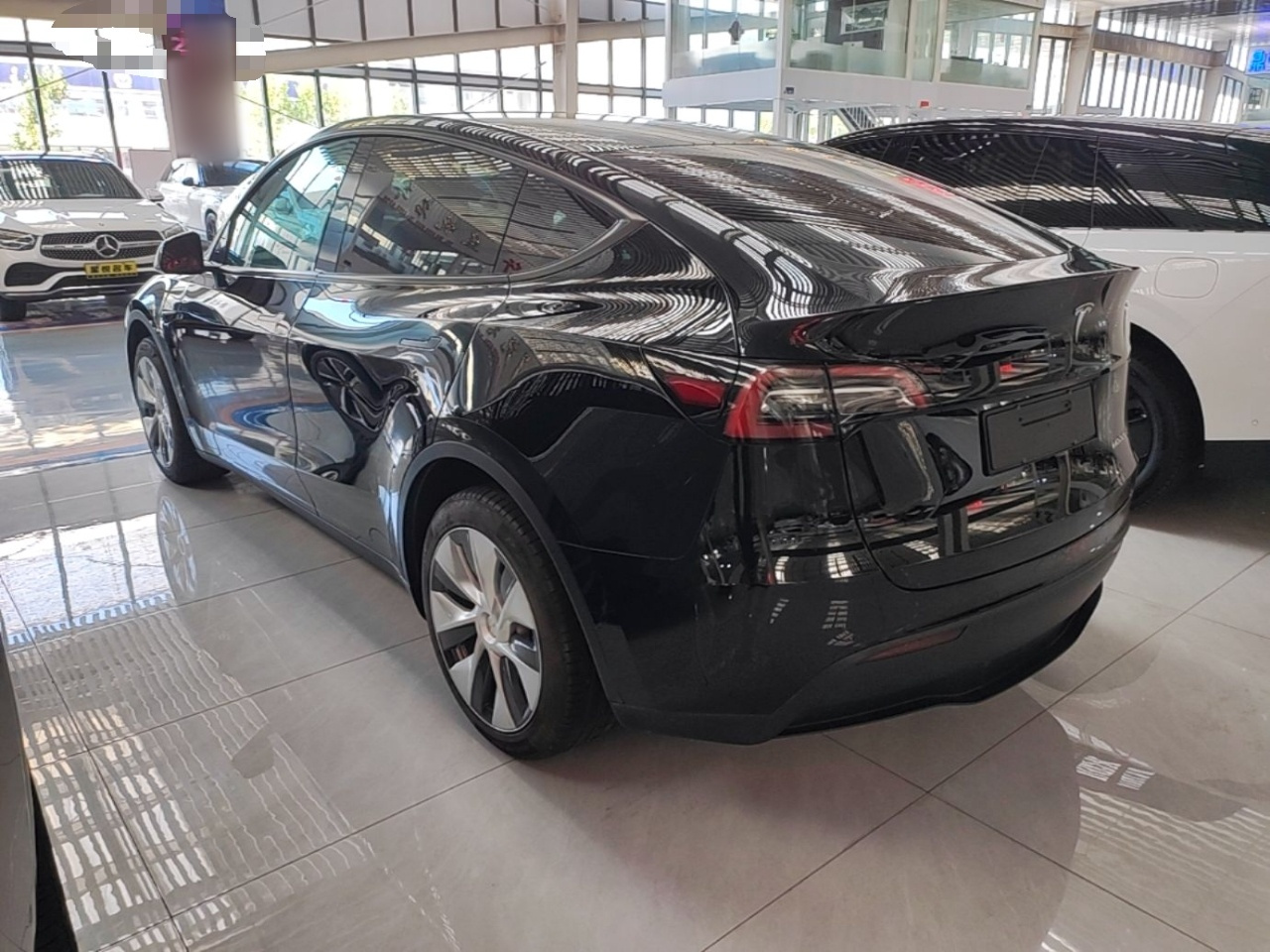 Model Y 2022 RWD photo 4