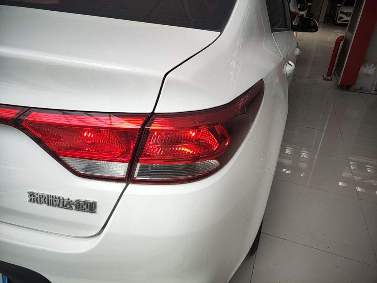 K2 2017 Sedan 1.4L AT GLS photo 2