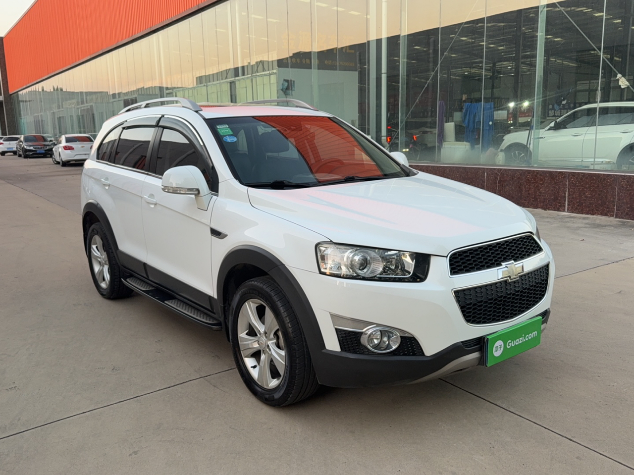 2012 2.4L AWD Flagship 7-Seater photo 3
