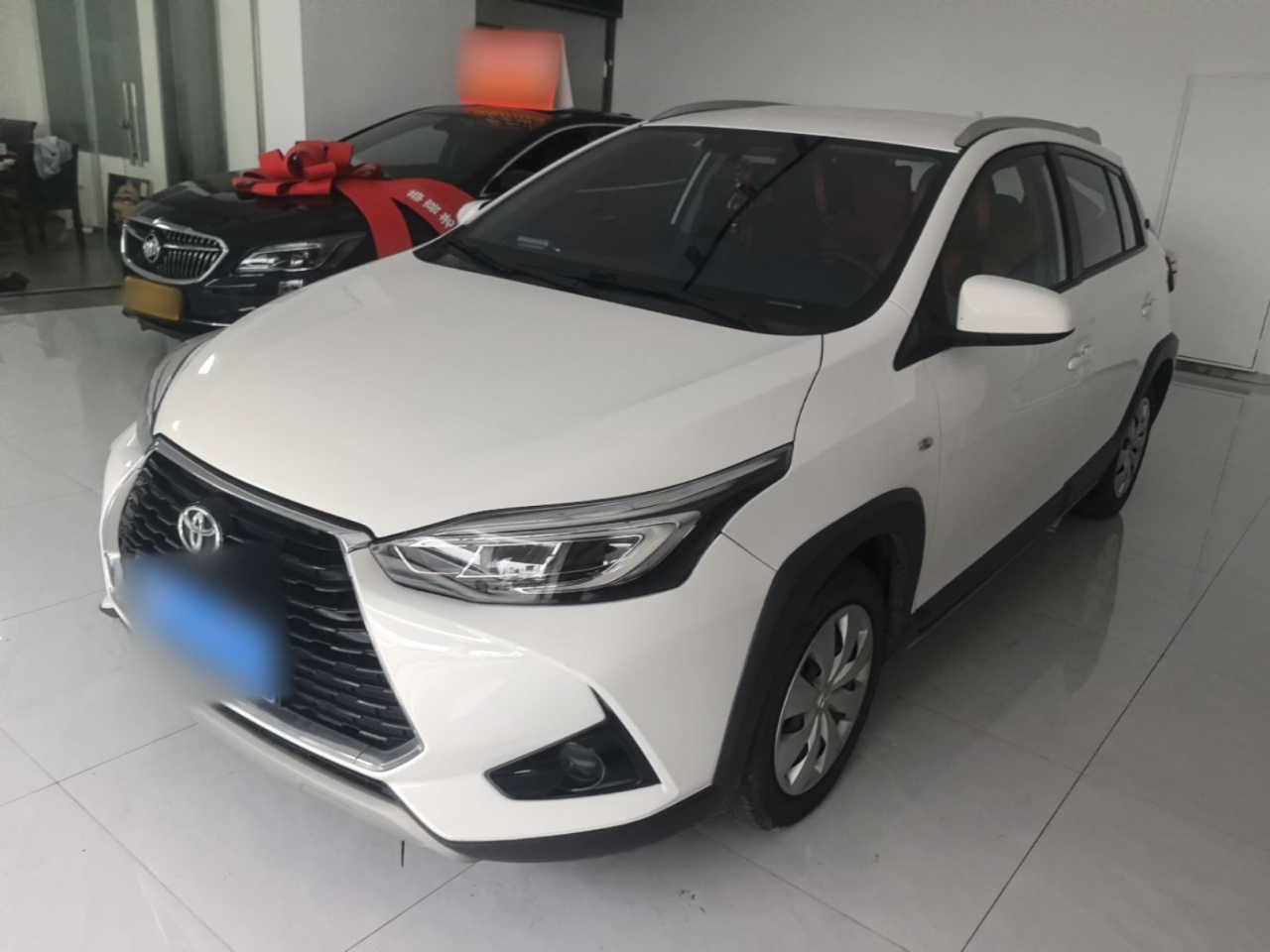 YARiS L 2021 X 1.5L CVT Leading