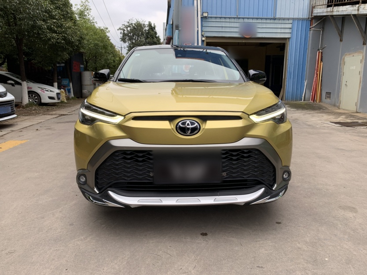 Frontlander 2022 2.0L CVT Luxury PLUS photo 2