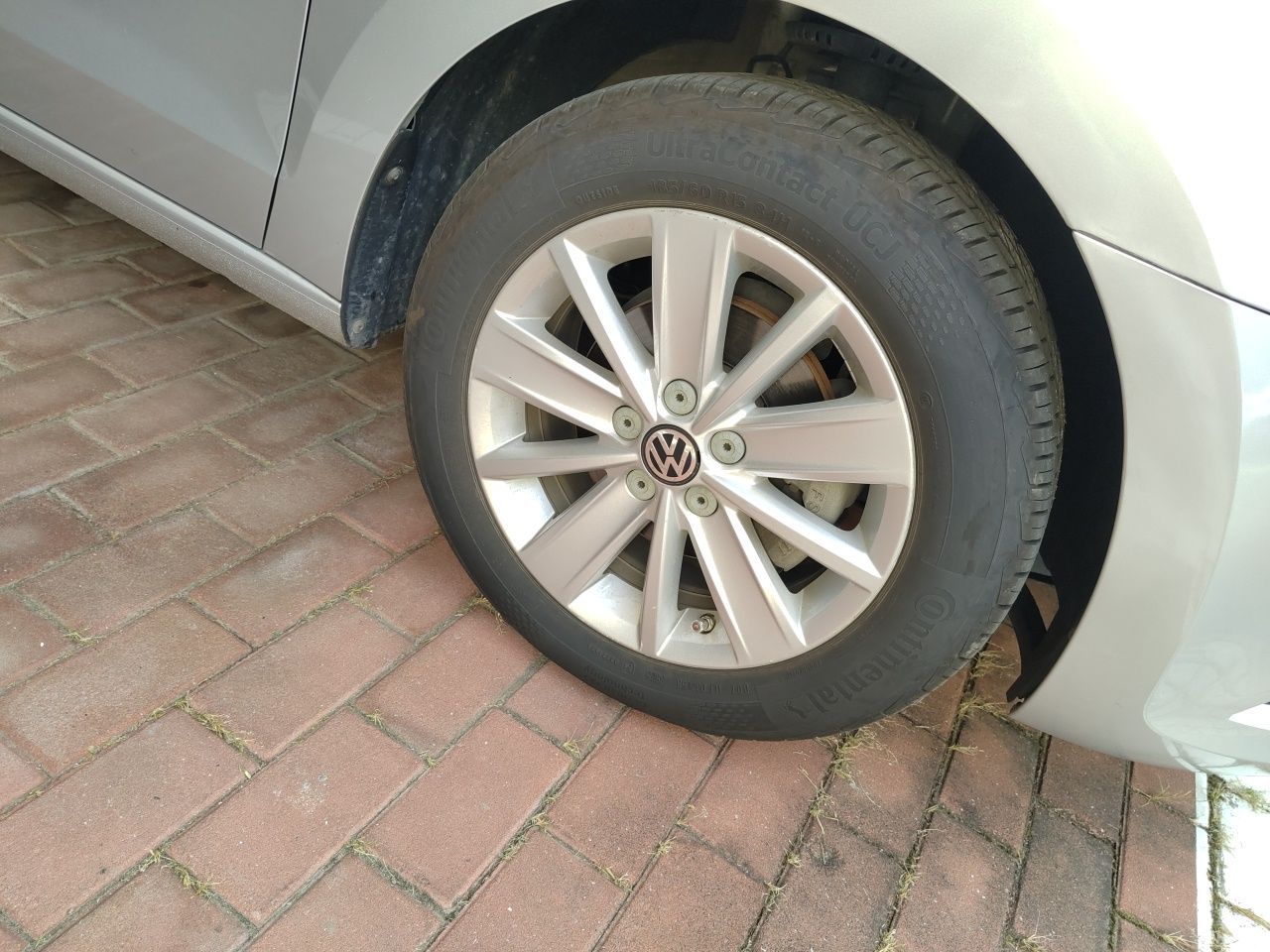 2013 1.6L AT Comfort photo 5
