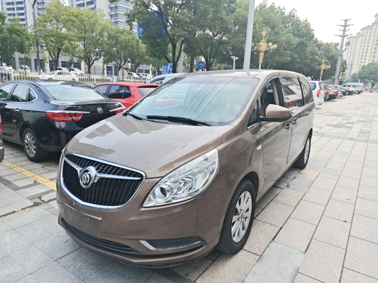 GL8 2018 28T Comfort China VI