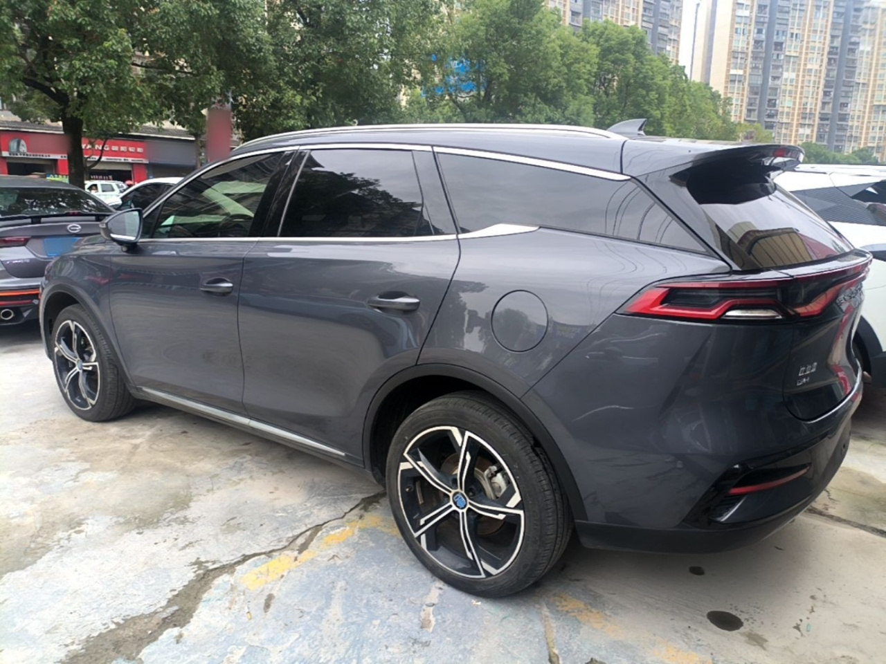 Tang EV 2021 DM-i 112KM Noble photo 4