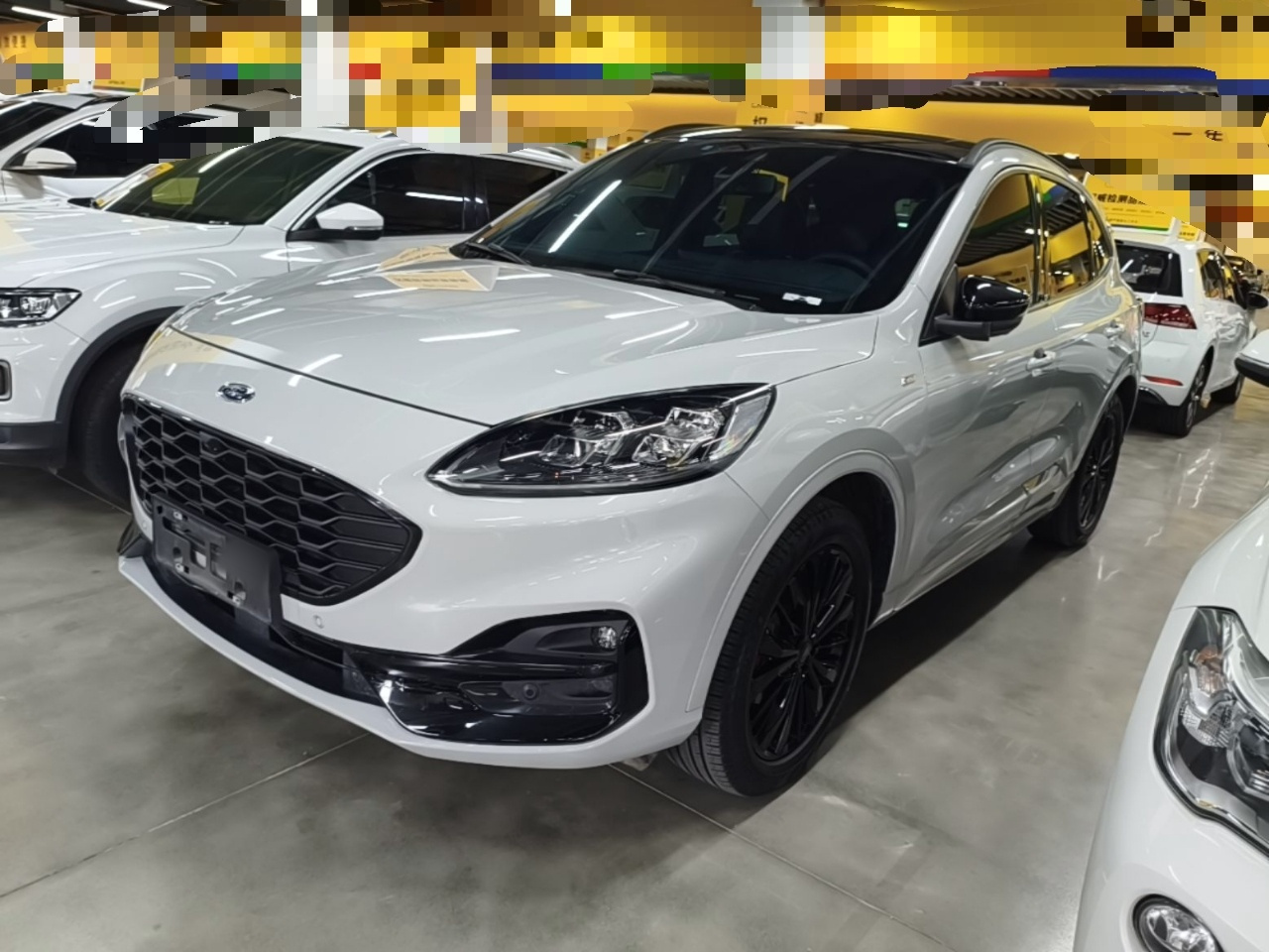 Escape 2024 EcoBoost 245 AWD ST-Line Pro