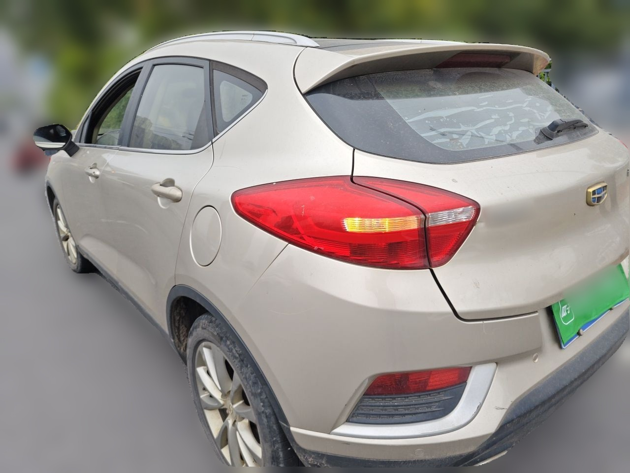 Emgrand GS 2016 1.8L AT photo 4