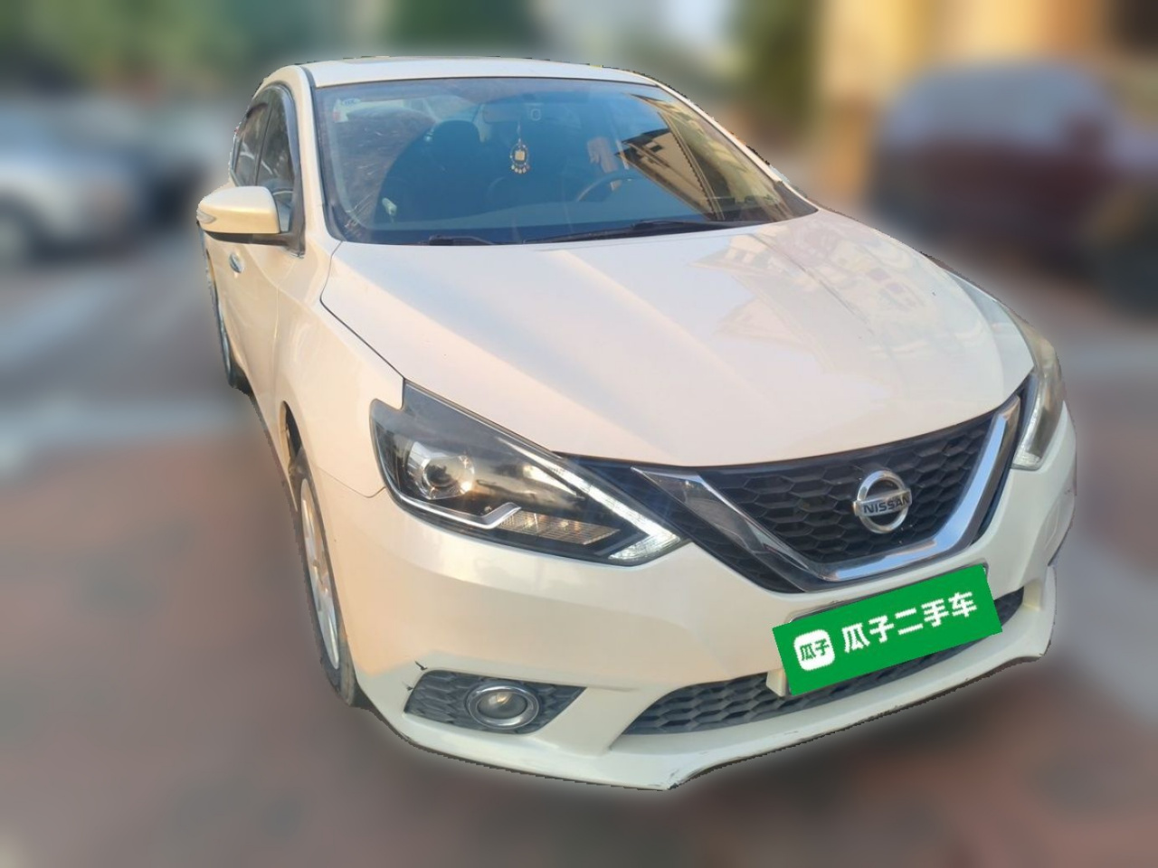 Sylphy 2016 1.6XV CVT Smart photo 3