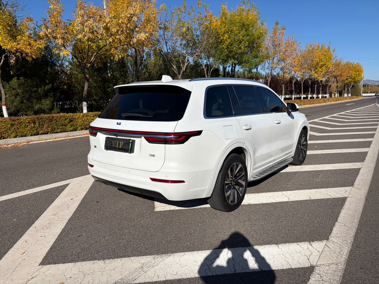 Li Auto ONE 2021 EREV 6-Seater photo 2