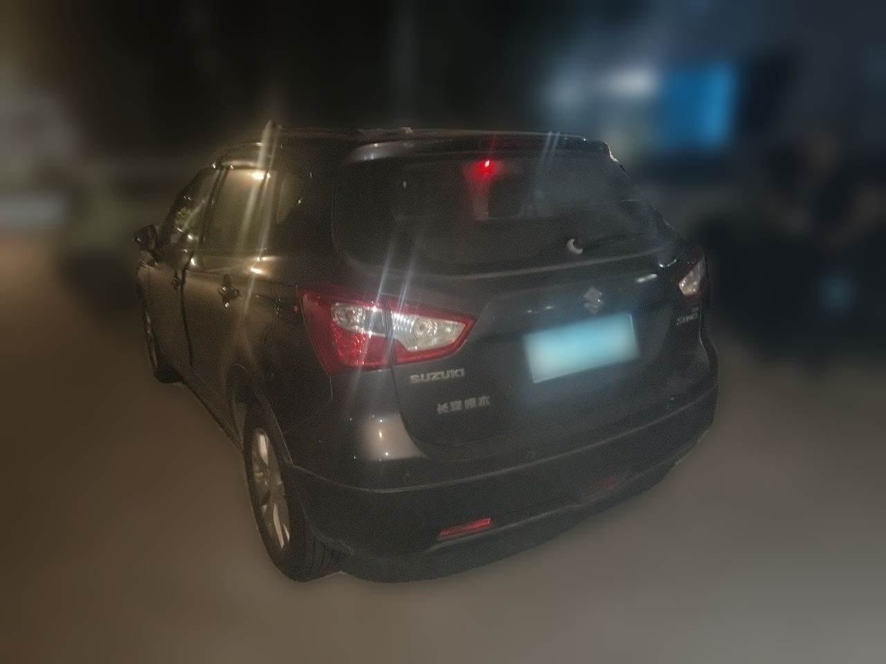 2014 1.6L MT RWD Progressive photo 4