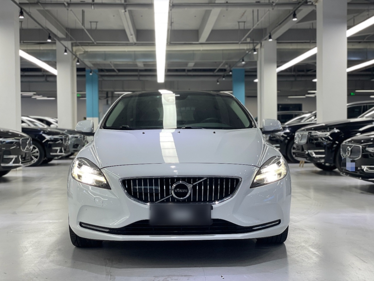 V40 2017 T3 photo 2