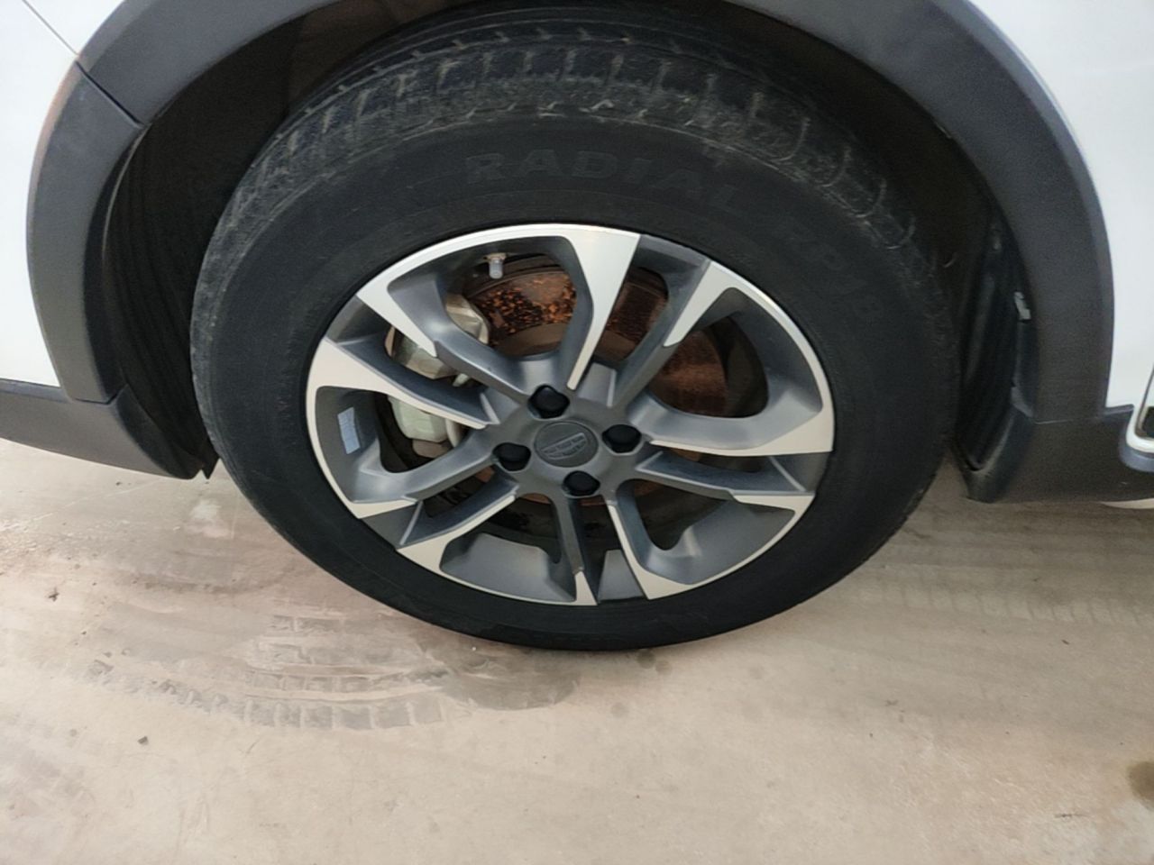 Vision X3 2019 Upgraded 1.5L CVT Elite photo 2